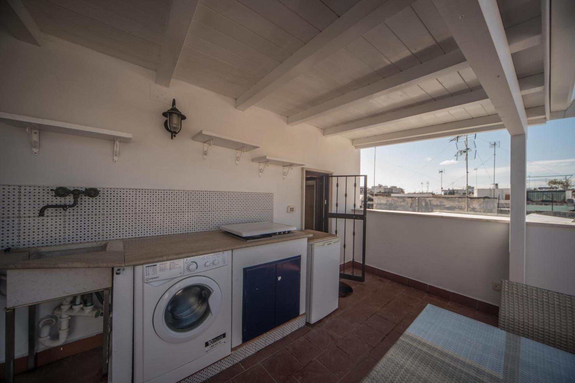 Sui Tetti Di Trani Harbour Suite Екстериор снимка