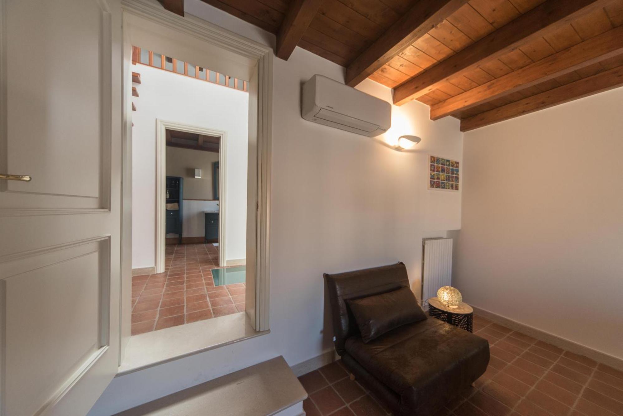 Sui Tetti Di Trani Harbour Suite Екстериор снимка